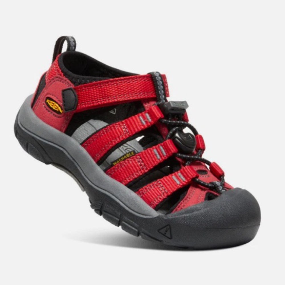 Keen Kid’s Newport Red and Black Outdoor Sandals with Toe Protection H2 size:4